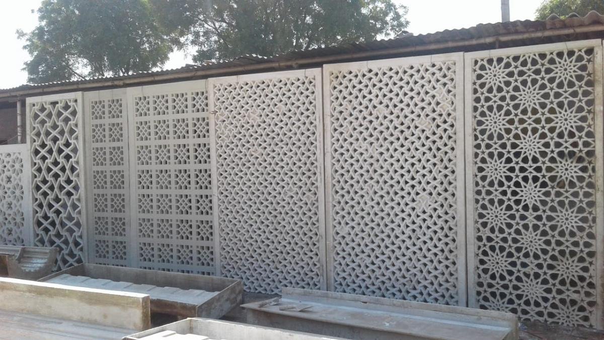 Best GRC and FRP Jali Manufacturer, Columns, Cornices, Screens, Balusters | Stone King Enterprises, Uttar Pradesh, Delhi, NCR